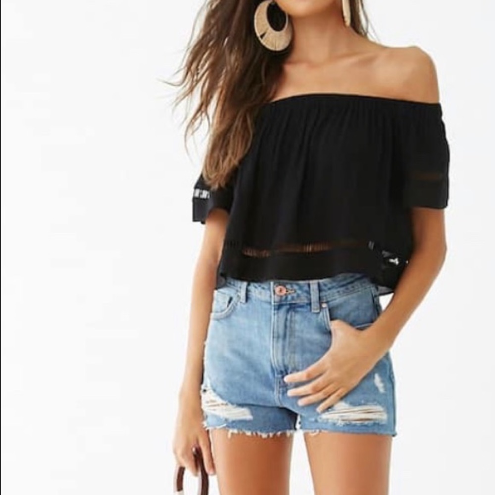 Forever 21 black off the shoulder blouse!🖤